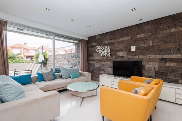 5 soverom Villa til salgs i Adeje med svømmebasseng garasje - € 2 995 000 (Ref: 8553552)