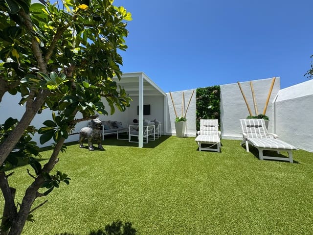 2 soverom Leilighet til salgs i Costa Adeje, Adeje med svømmebasseng garasje - € 449 000 (Ref: 9006102)