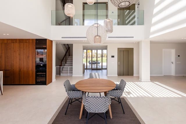 5 soverom Villa til salgs i Costa Adeje, Adeje med svømmebasseng garasje - € 4 750 000 (Ref: 9058427)