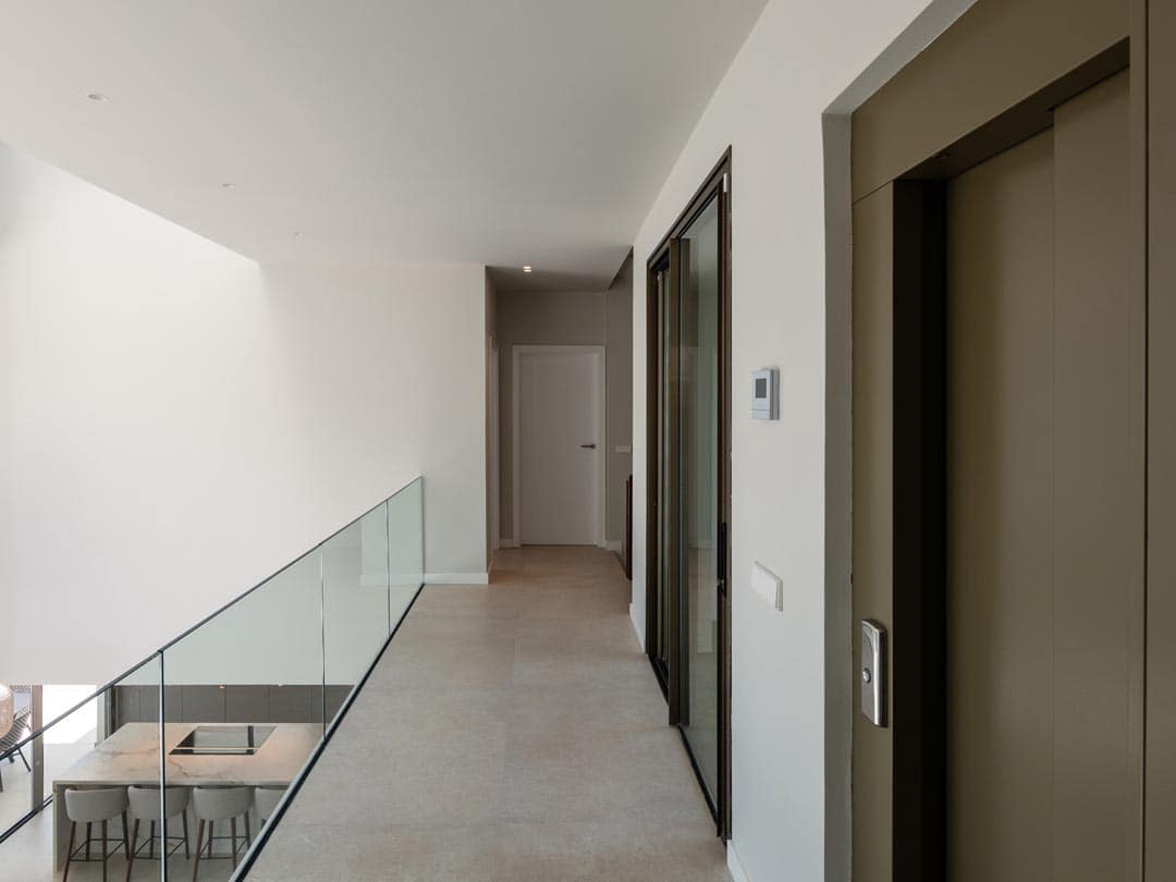 5 soveværelse Villa til salg i Costa Adeje med swimmingpool garage - € 4.750.000 (Ref: 9058427)