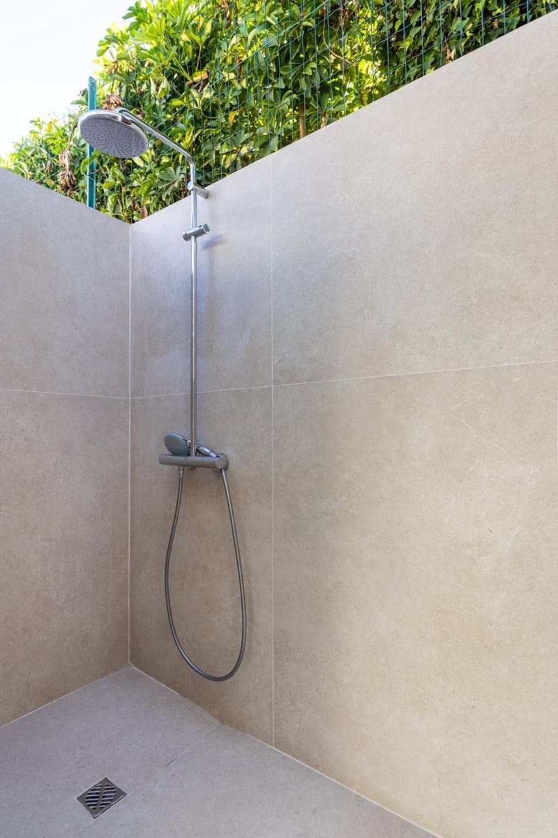 5 bedroom Villa for sale in Costa Adeje with pool garage - € 3,300,000 (Ref: 9058427)