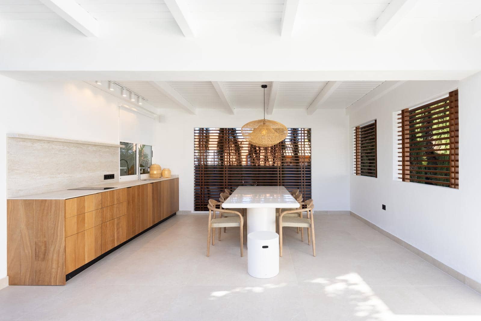 5 bedroom Villa for sale in Costa Adeje with pool garage - € 3,300,000 (Ref: 9058427)