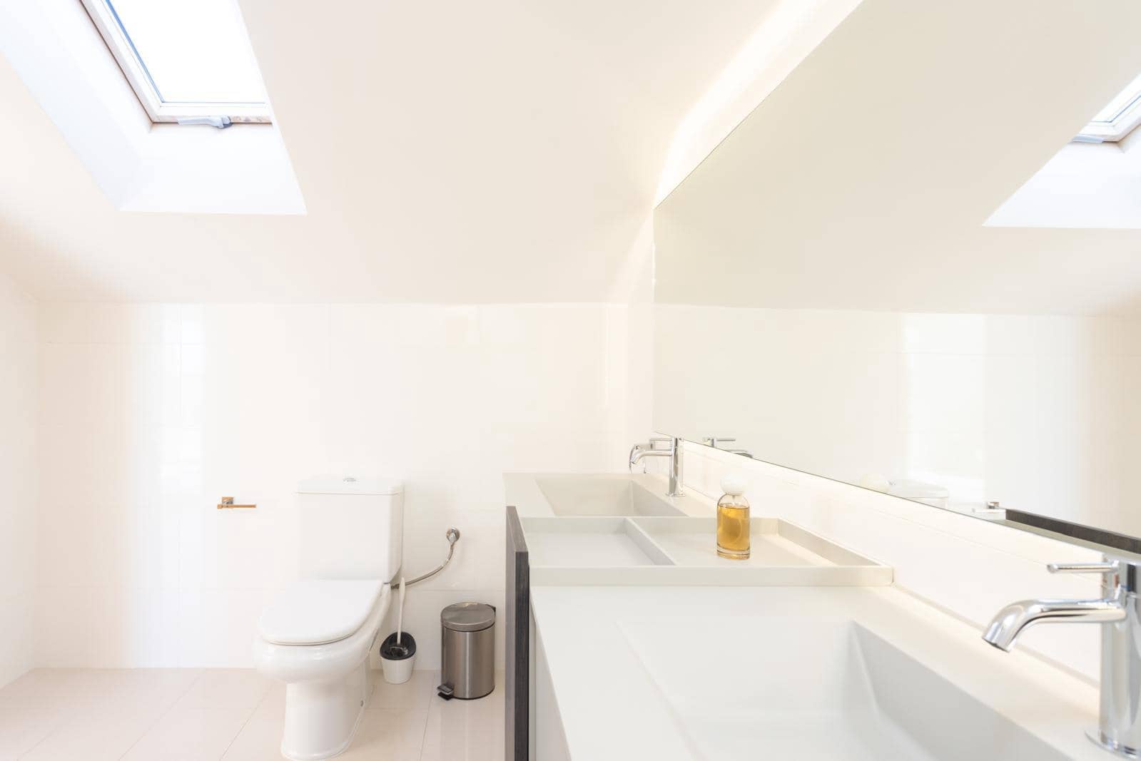 5 bedroom Villa for sale in Costa Adeje with pool garage - € 3,300,000 (Ref: 9058427)