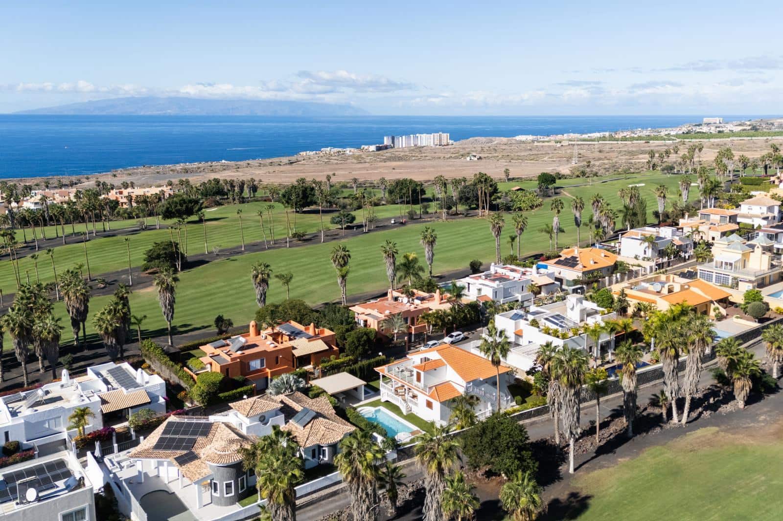 5 bedroom Villa for sale in Costa Adeje with pool garage - € 3,300,000 (Ref: 9058427)