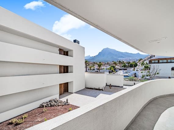 2 bedroom Apartment for sale in Costa Adeje, Adeje with pool garage - € 779,000 (Ref: 9096190)