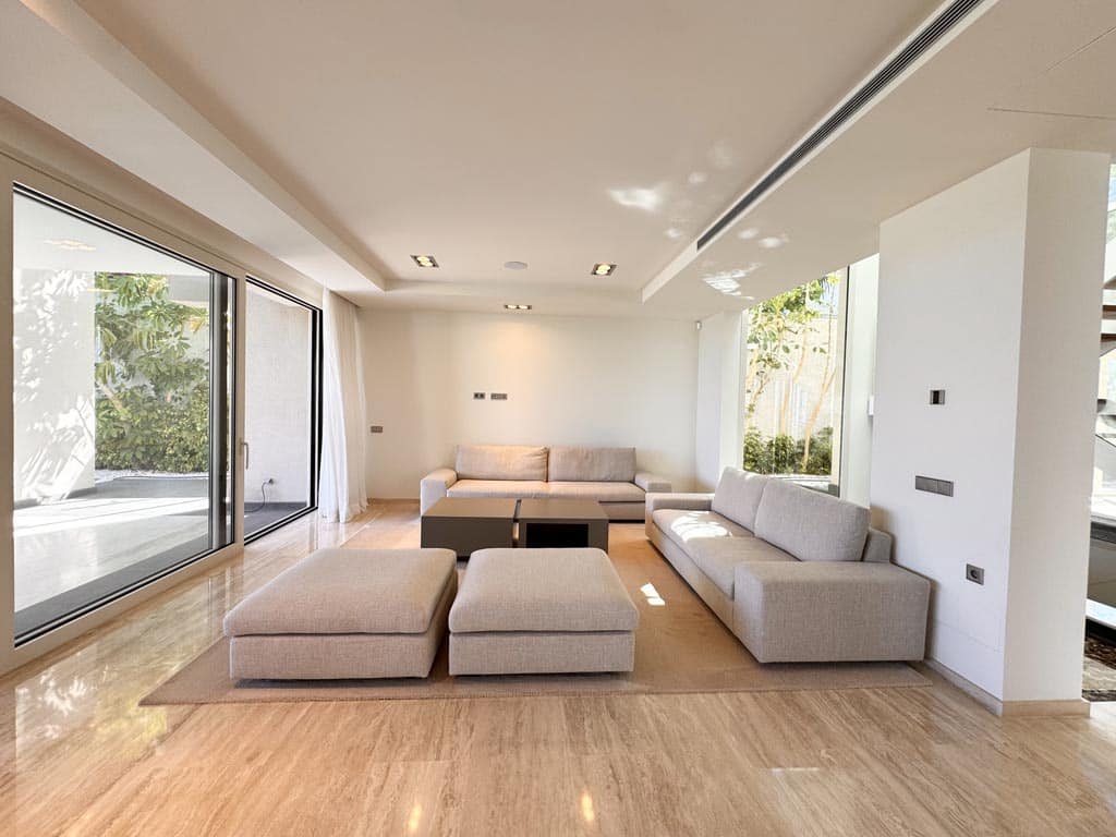 5 soveværelse Villa til salg i La Caleta Adeje med swimmingpool garage - € 3.950.000 (Ref: 9112602)