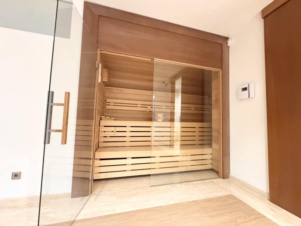 5 soveværelse Villa til salg i La Caleta Adeje med swimmingpool garage - € 3.950.000 (Ref: 9112602)