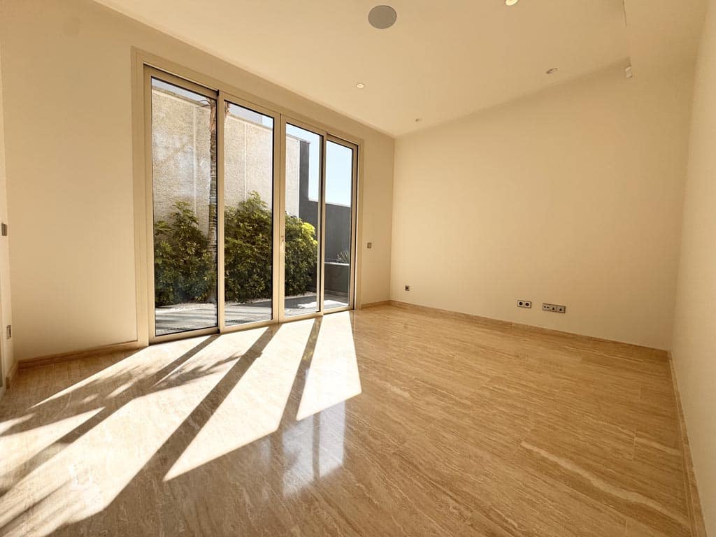 5 soveværelse Villa til salg i La Caleta Adeje med swimmingpool garage - € 3.950.000 (Ref: 9112602)