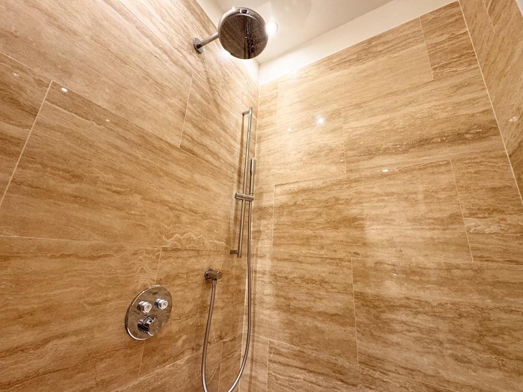 5 soveværelse Villa til salg i La Caleta Adeje med swimmingpool garage - € 3.950.000 (Ref: 9112602)