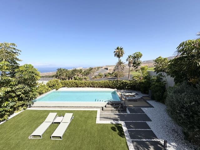 5 quarto Moradia para venda em La Caleta Adeje, Adeje com piscina garagem - 3 950 000 € (Ref: 9112602)