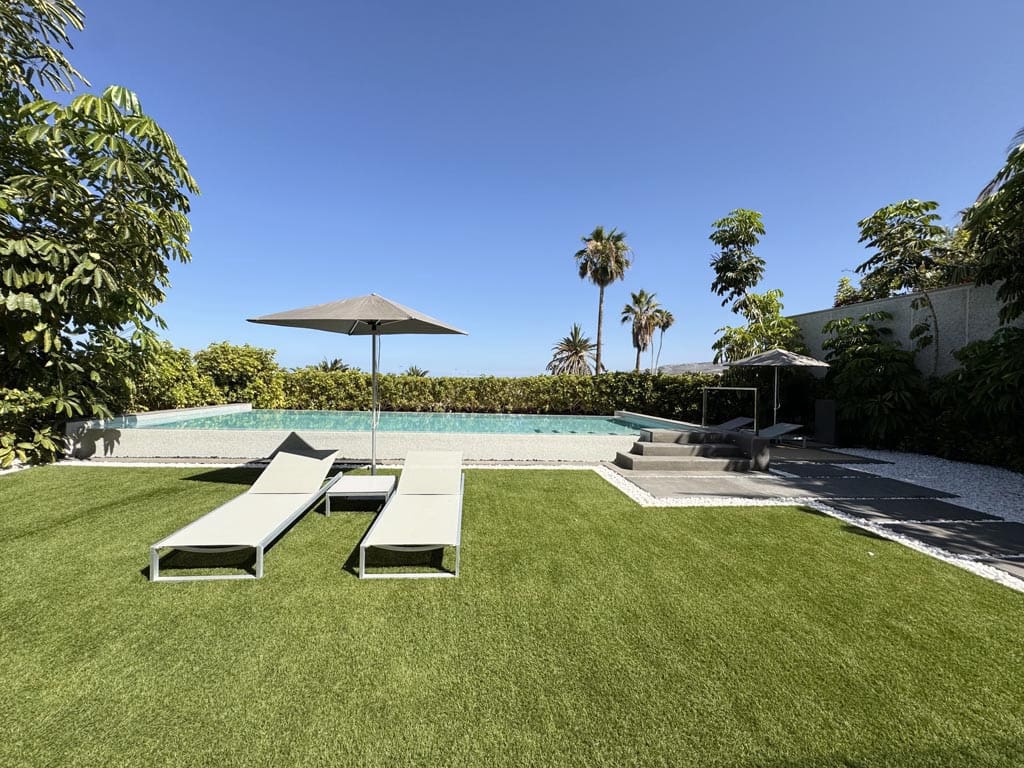 5 soveværelse Villa til salg i La Caleta Adeje med swimmingpool garage - € 3.950.000 (Ref: 9112602)