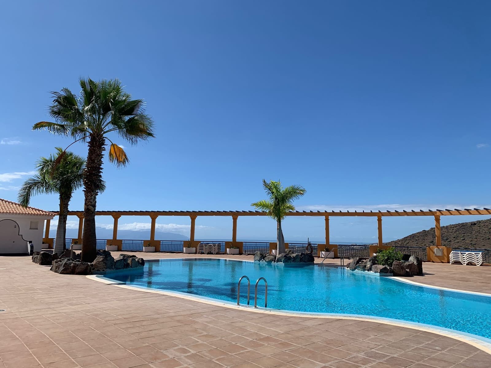 2 soveværelse Lejlighed til salg i Adeje med swimmingpool garage - € 459.000 (Ref: 9178119)