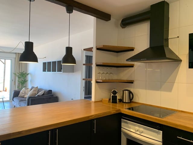 2 soverom Leilighet til salgs i Adeje med svømmebasseng garasje - € 459 000 (Ref: 9178119)