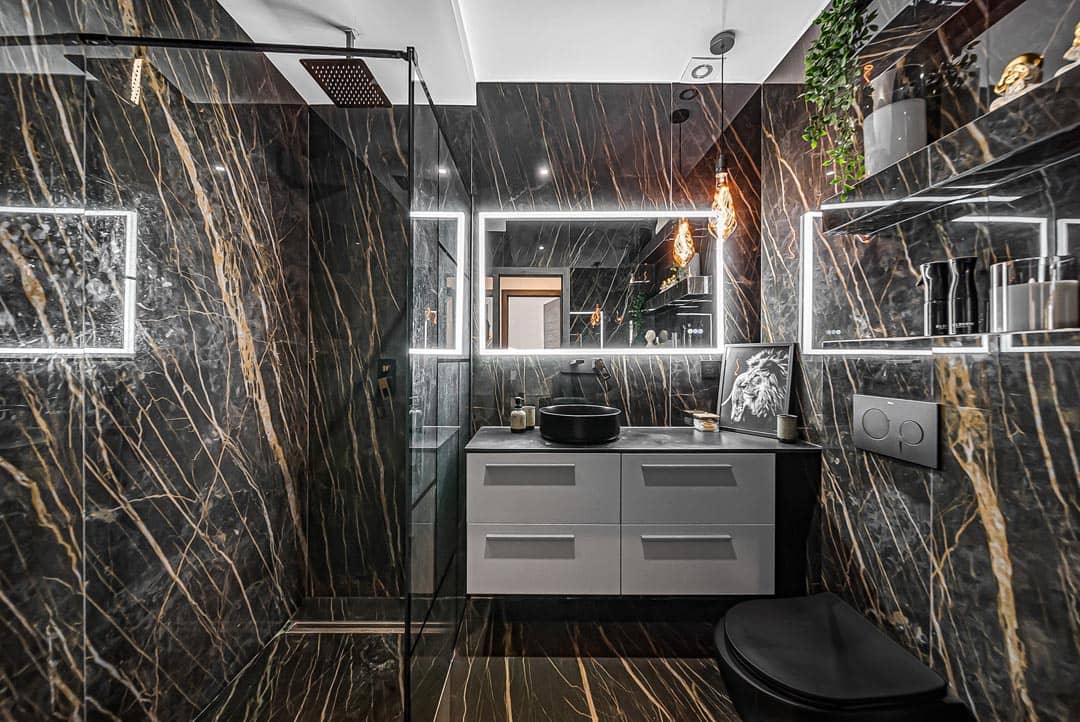 4 bedroom Townhouse for sale in Playa del Duque with pool garage - € 1,495,000 (Ref: 9413749)