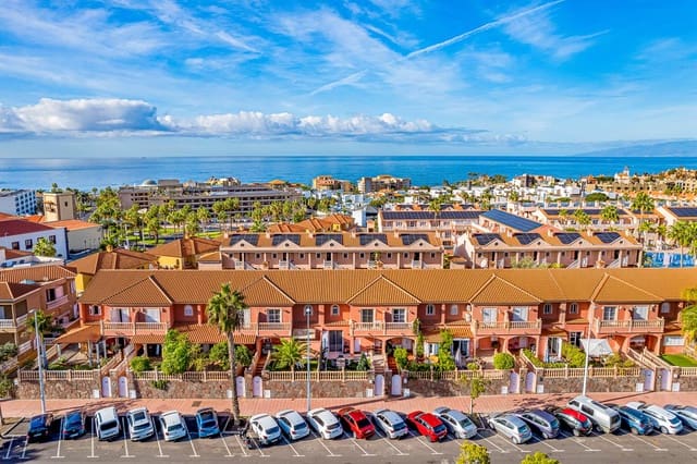 4 bedroom Townhouse for sale in Playa del Duque, Adeje with pool garage - € 1,495,000 (Ref: 9413749)