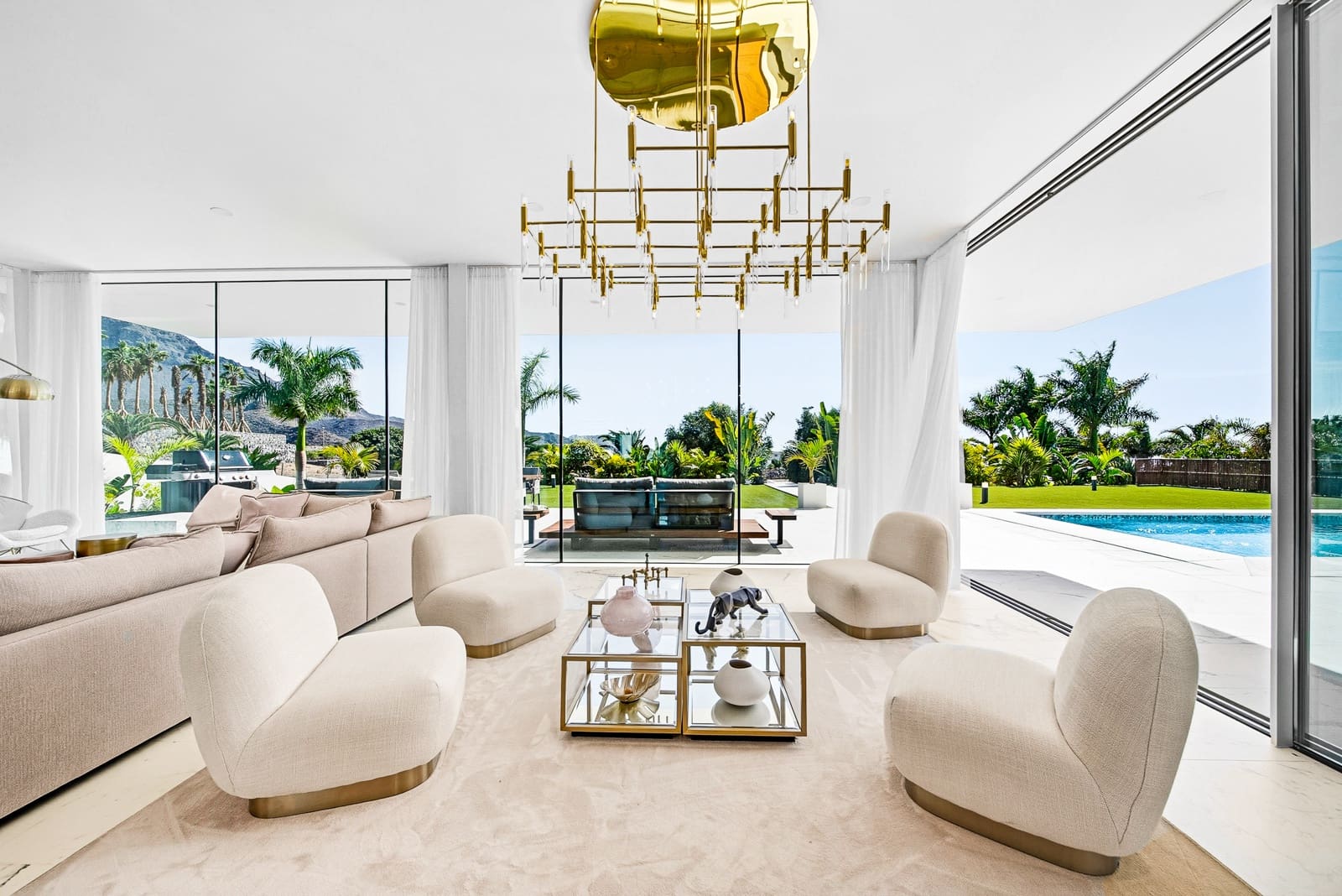 4 Zimmer Ferienvilla in Costa Adeje mit Pool Garage - 8.000 € (Ref: 9603667)