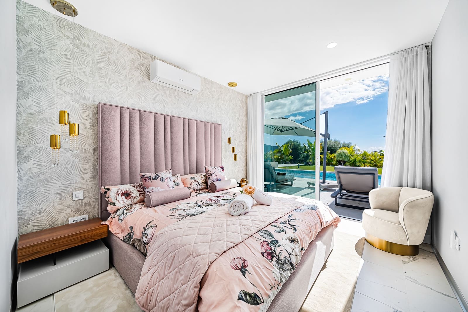 4 Zimmer Ferienvilla in Costa Adeje mit Pool Garage - 8.000 € (Ref: 9603667)