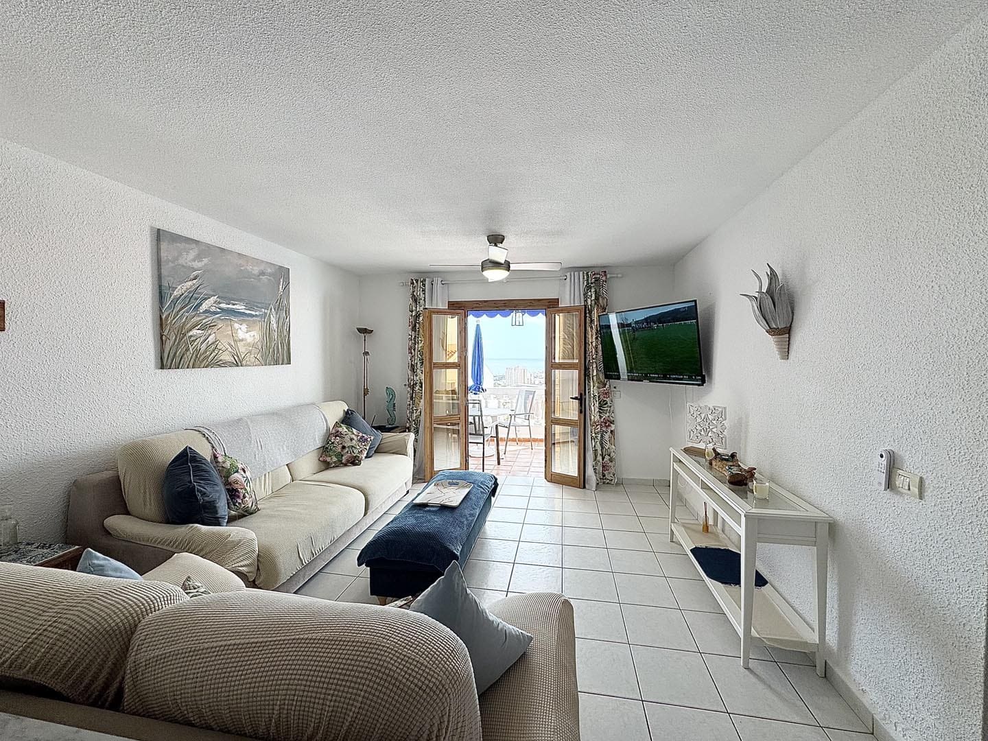 2 slaapkamer Appartement te koop in Los Cristianos - € 395.000 (Ref: 9679186)