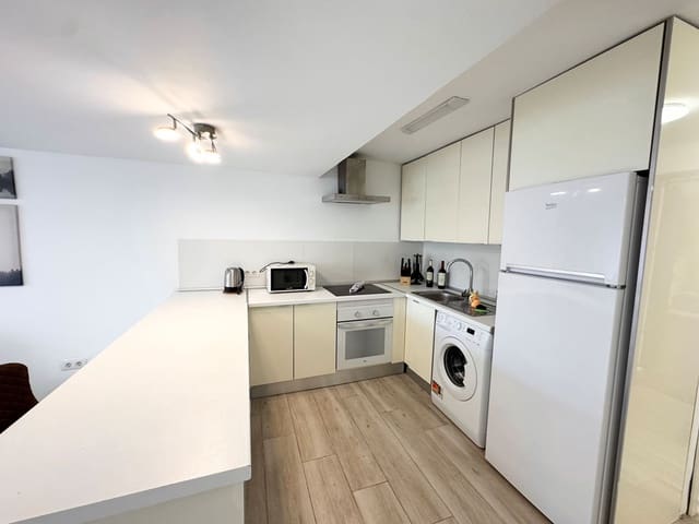 1 sypialnia Apartament na sprzedaż w Playa de Fañabé Alto, Adeje z basenem - 235 000 € (Ref: 9827621)