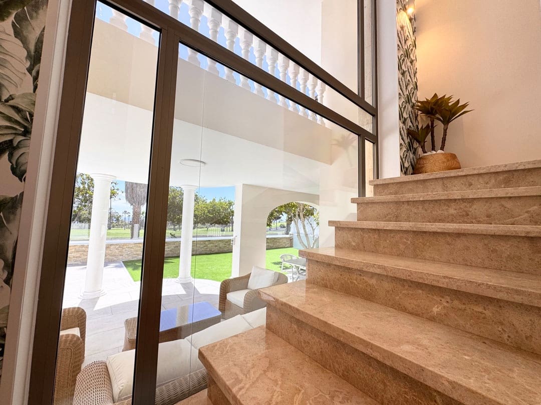 Villa for sale in Costa Adeje - € 3,500,000 (Ref: 9834522)