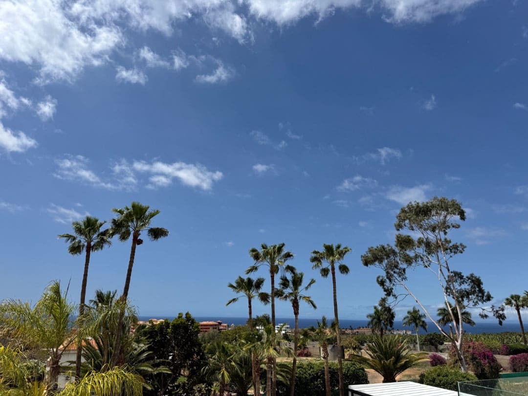 5 bedroom Villa for sale in Playa del Duque with pool garage - € 4,750,000 (Ref: 9834641)