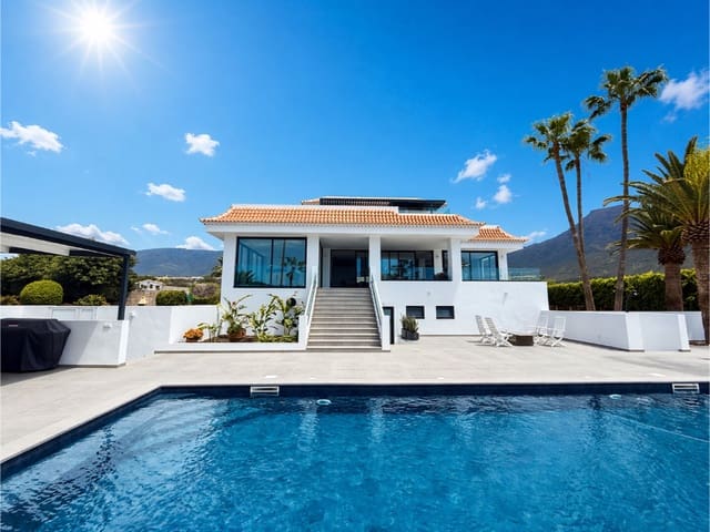 5 quarto Moradia para venda em Playa del Duque, Adeje com piscina garagem - 4 750 000 € (Ref: 9834641)