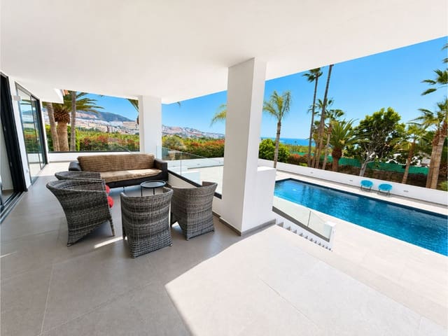 5 quarto Moradia para venda em Playa del Duque, Adeje com piscina garagem - 4 750 000 € (Ref: 9834641)