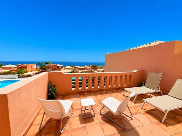 3 Zimmer Villa zu verkaufen in La Caleta Adeje, Adeje mit Pool Garage - 1.495.000 € (Ref: 9895457)