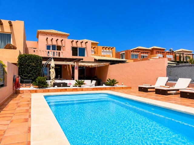 3 Zimmer Villa zu verkaufen in La Caleta Adeje, Adeje mit Pool Garage - 1.495.000 € (Ref: 9895457)