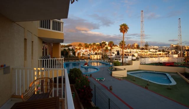 2 soverom Leilighet til salgs i Playa de las Americas, Arona med svømmebasseng - € 395 000 (Ref: 10004926)