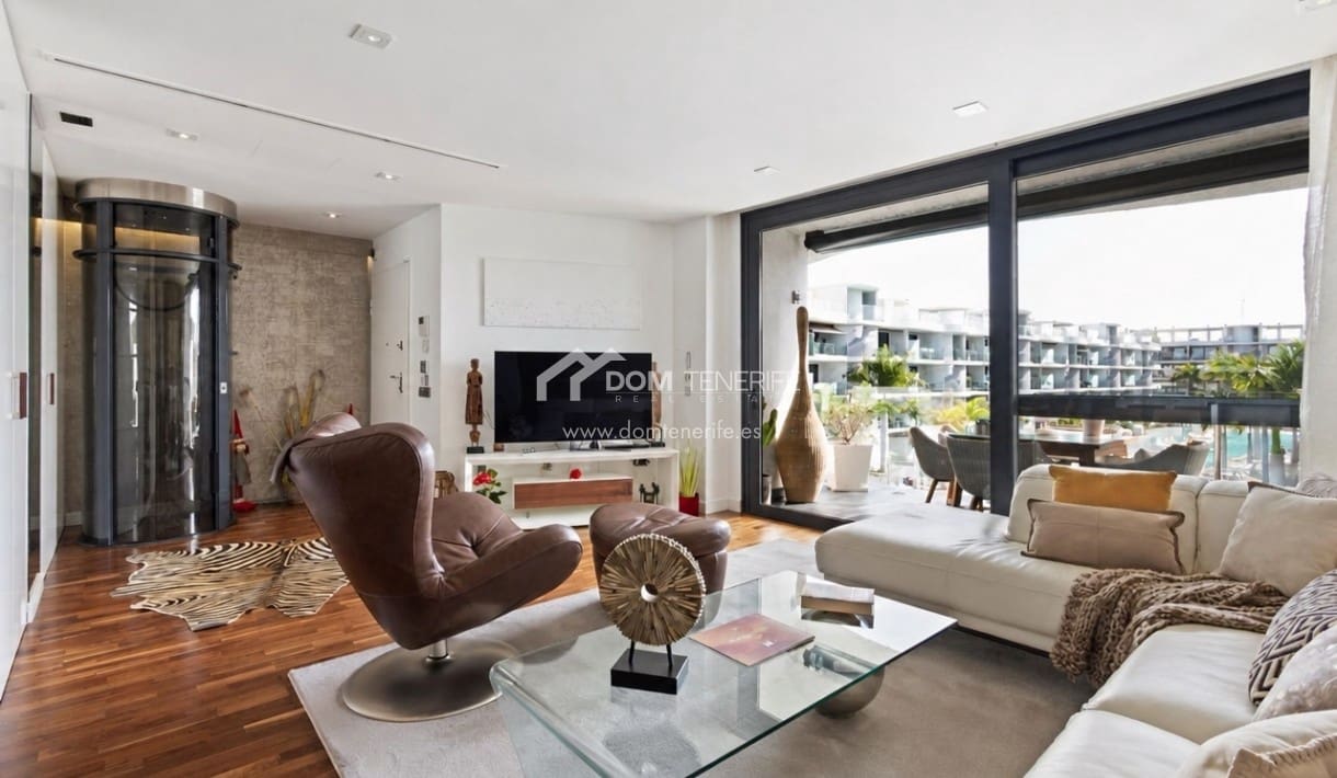 Ático de 4 habitaciones en Palm-Mar en venta con piscina garaje - 745.000 € (Ref: 10026632)