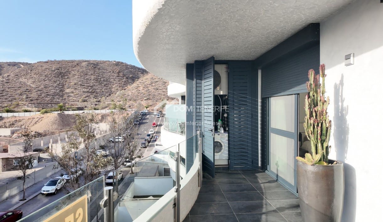Ático de 4 habitaciones en Palm-Mar en venta con piscina garaje - 745.000 € (Ref: 10026632)