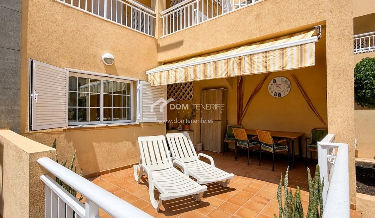 2 makuuhuone Huoneisto vuokrattavana paikassa Playa del Duque mukana uima-altaan - 2 000 € (Ref: 10040213)