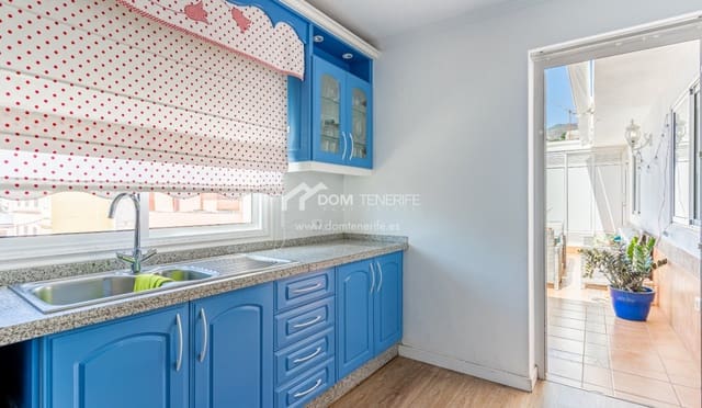 3 makuuhuone Kattohuoneisto myytävänä paikassa Puerto Santiago, Santiago del Teide - 380 000 € (Ref: 10044034)
