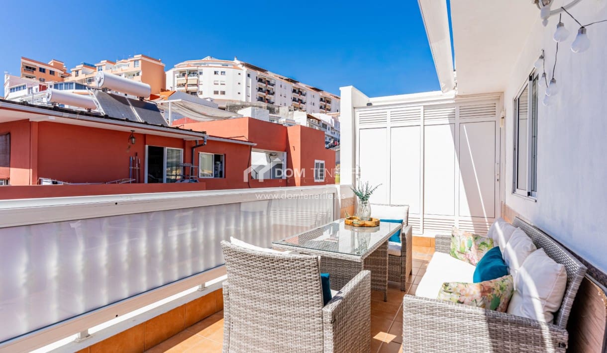 3 makuuhuone Kattohuoneisto myytävänä paikassa Puerto Santiago - 380 000 € (Ref: 10044034)