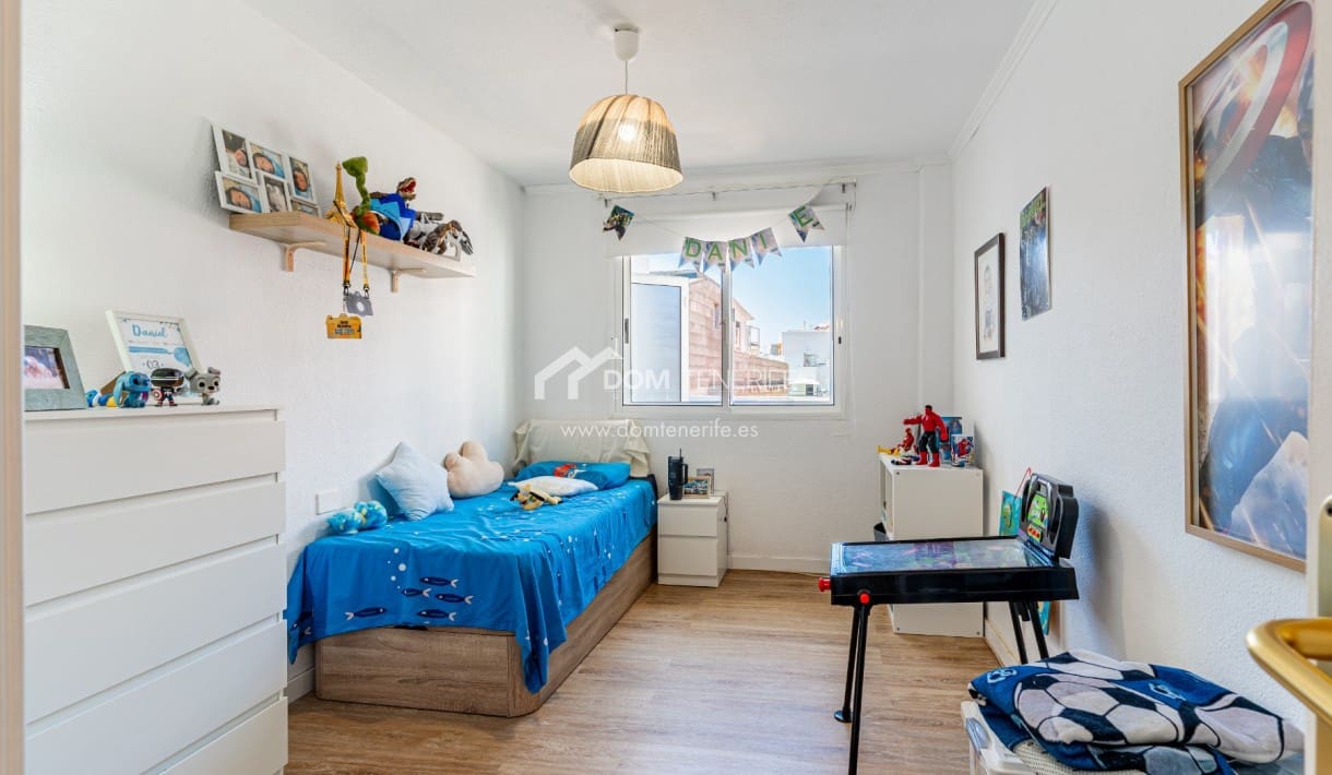 3 makuuhuone Kattohuoneisto myytävänä paikassa Puerto Santiago - 380 000 € (Ref: 10044034)