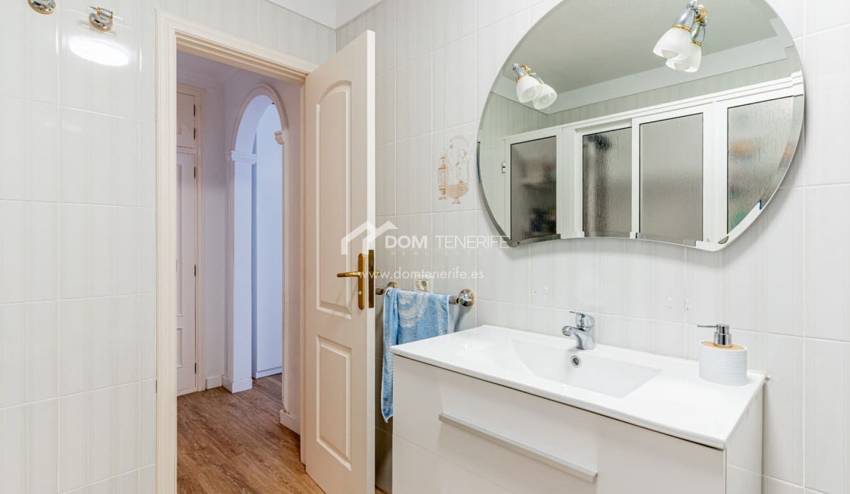 3 makuuhuone Kattohuoneisto myytävänä paikassa Puerto Santiago - 380 000 € (Ref: 10044034)