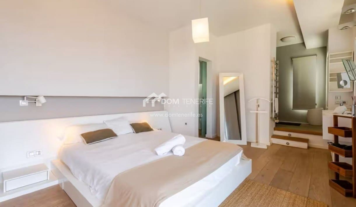 4 sypialnia Willa na sprzedaż w Roque del Conde z basenem - 1 750 000 € (Ref: 10079861)