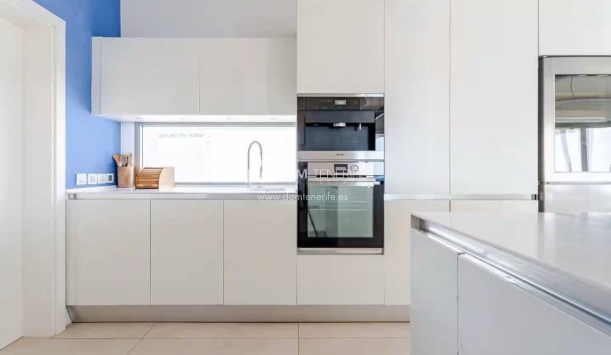 4 sypialnia Willa na sprzedaż w Roque del Conde z basenem - 1 750 000 € (Ref: 10079861)