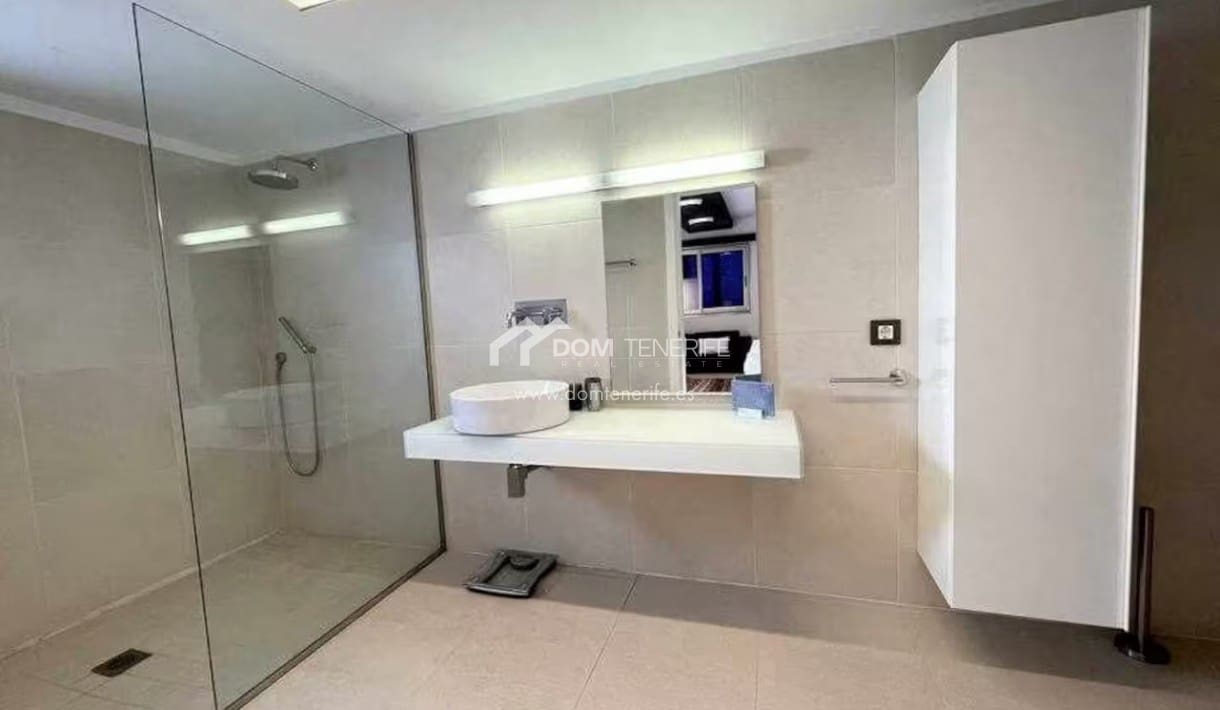 4 sypialnia Willa na sprzedaż w Roque del Conde z basenem - 1 750 000 € (Ref: 10079861)