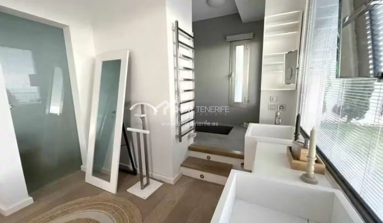 4 sypialnia Willa na sprzedaż w Roque del Conde z basenem - 1 750 000 € (Ref: 10079861)