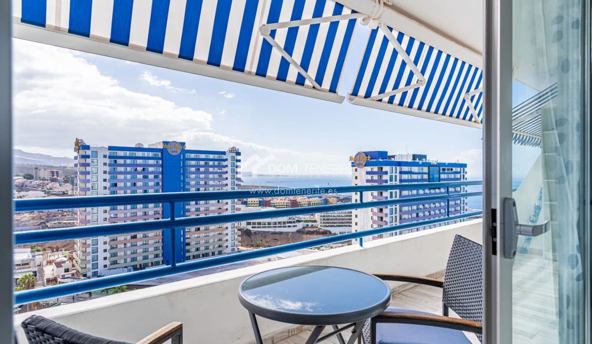 2 makuuhuone Huoneisto myytävänä paikassa Playa Paraiso mukana uima-altaan - 359 000 € (Ref: 10098881)