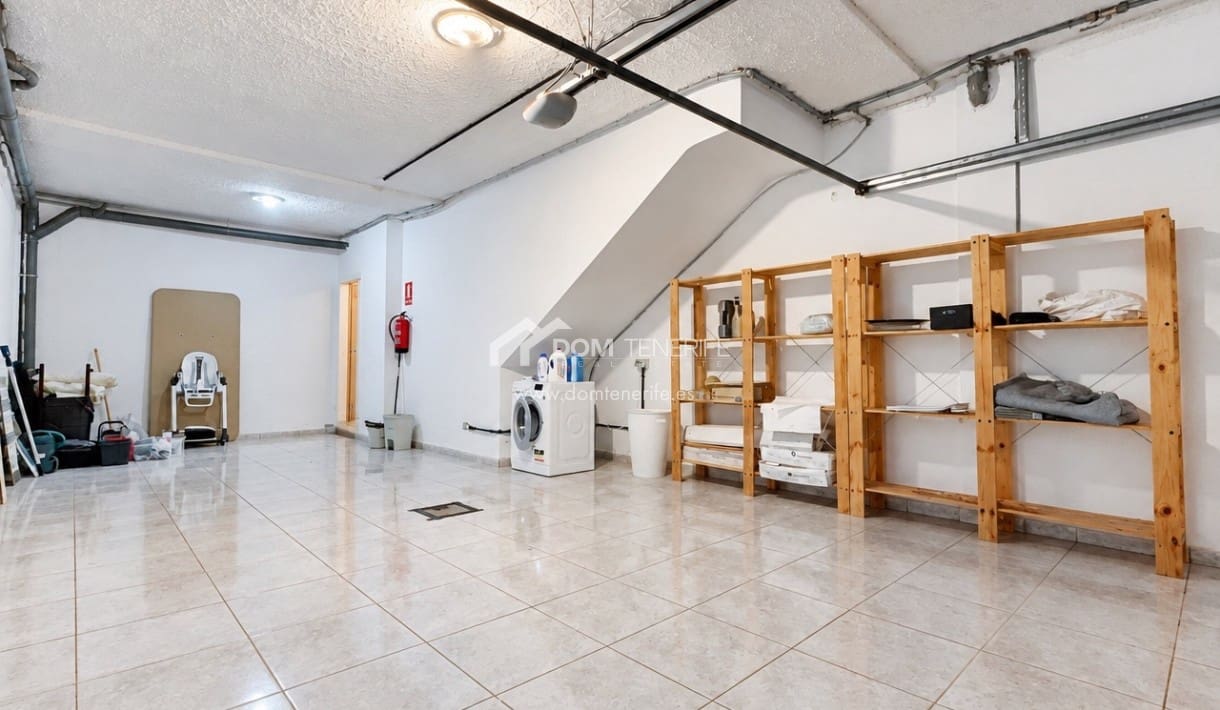 3 bedroom Townhouse for sale in Roque del Conde with pool garage - € 539,000 (Ref: 10112219)