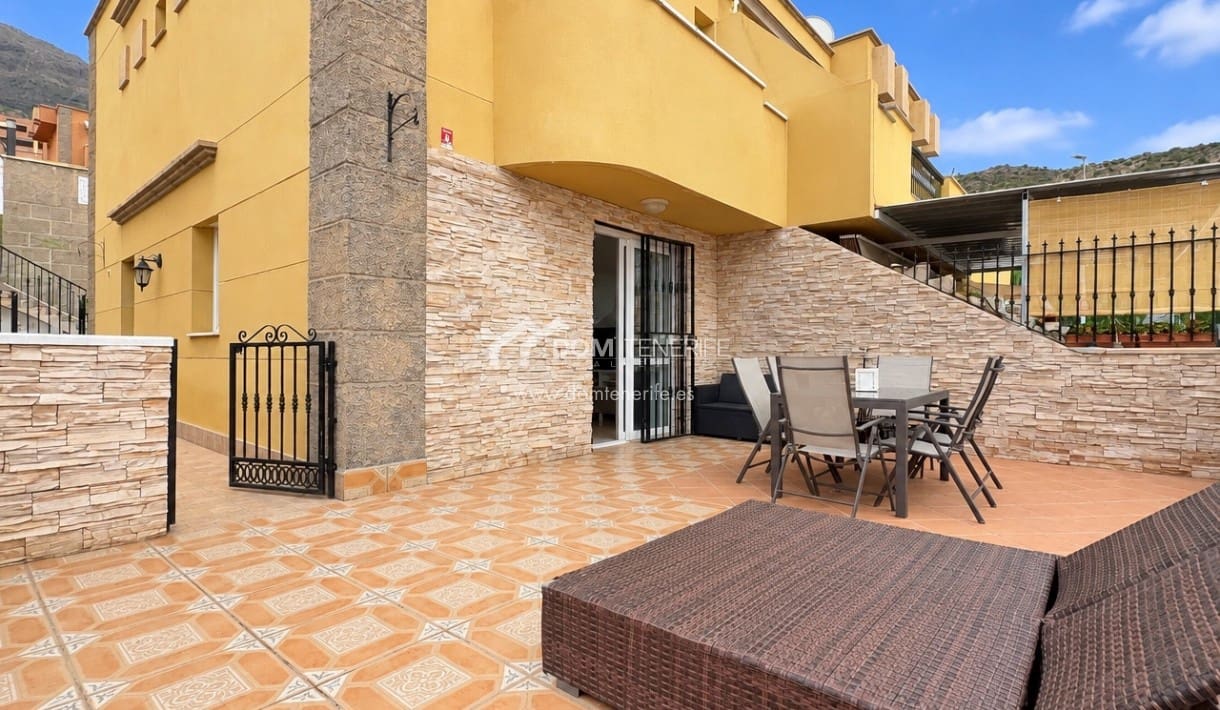 3 bedroom Townhouse for sale in Roque del Conde with pool garage - € 539,000 (Ref: 10112219)
