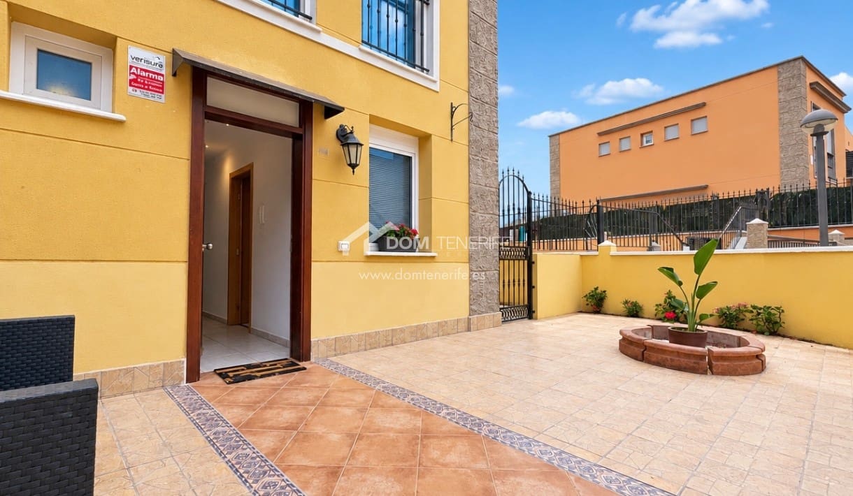 3 bedroom Townhouse for sale in Roque del Conde with pool garage - € 539,000 (Ref: 10112219)