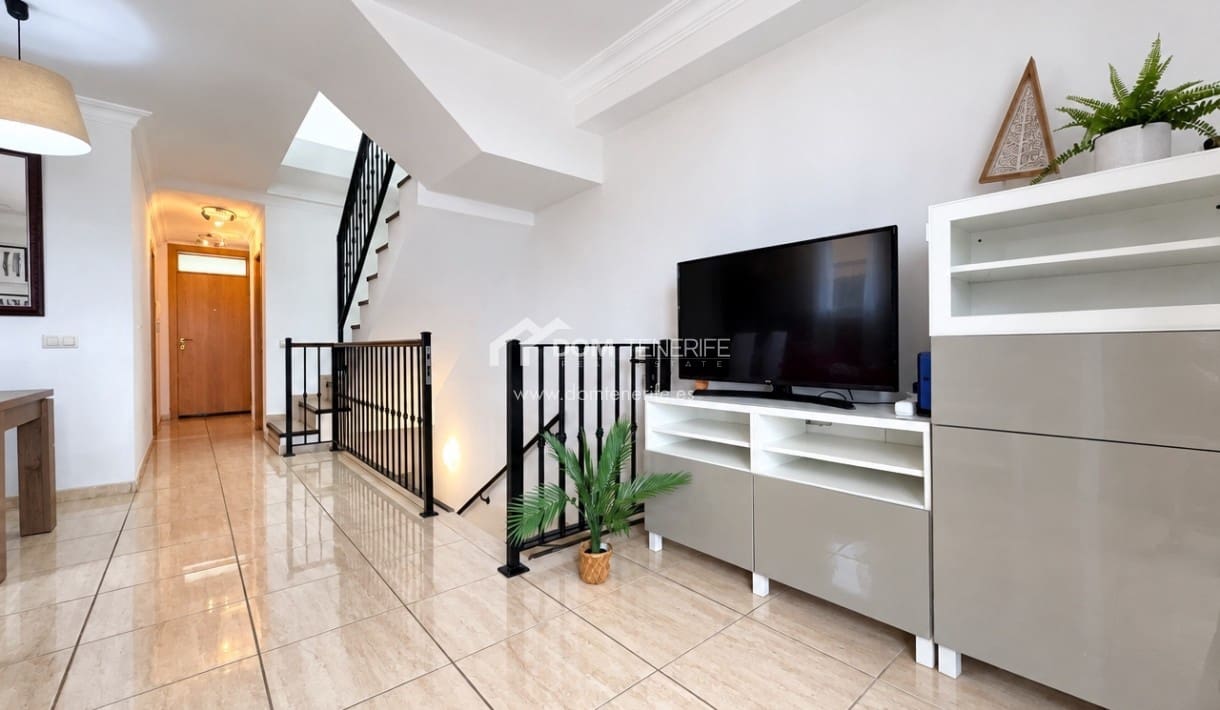 3 bedroom Townhouse for sale in Roque del Conde with pool garage - € 539,000 (Ref: 10112219)