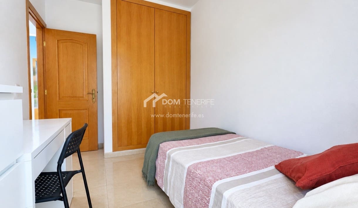 3 bedroom Townhouse for sale in Roque del Conde with pool garage - € 539,000 (Ref: 10112219)