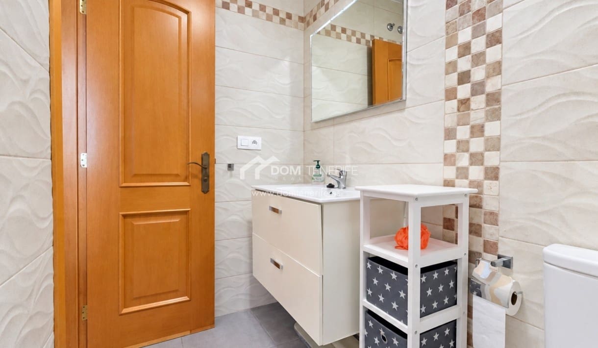3 bedroom Townhouse for sale in Roque del Conde with pool garage - € 539,000 (Ref: 10112219)