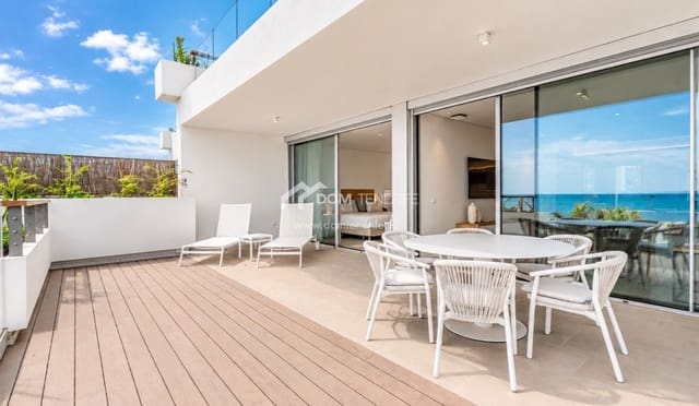 2 chambre Appartement à vendre à Guía de Isora avec piscine garage - 1 117 000 € (Ref: 10130521)