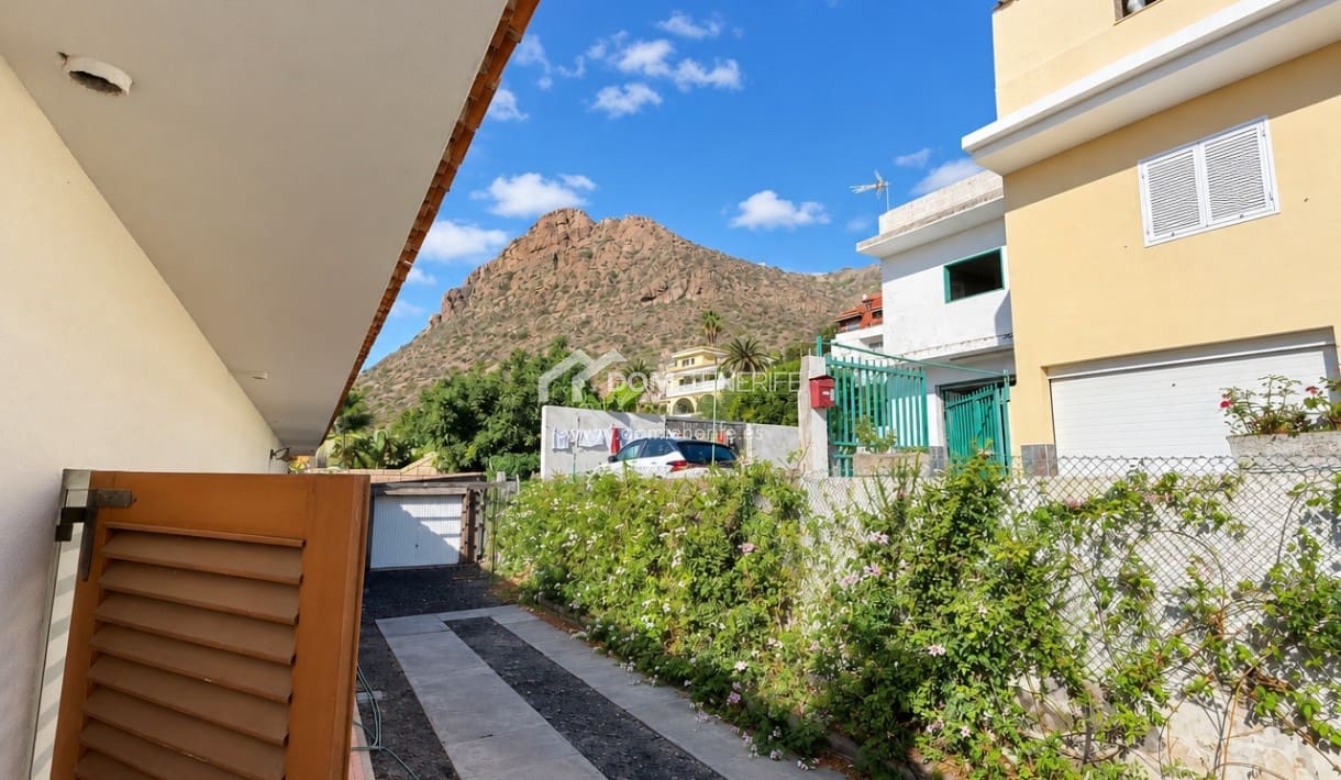2 slaapkamer Villa te koop in Valle de San Lorenzo met zwembad - € 785.000 (Ref: 10130984)